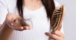 vitaminas para queda de cabelo